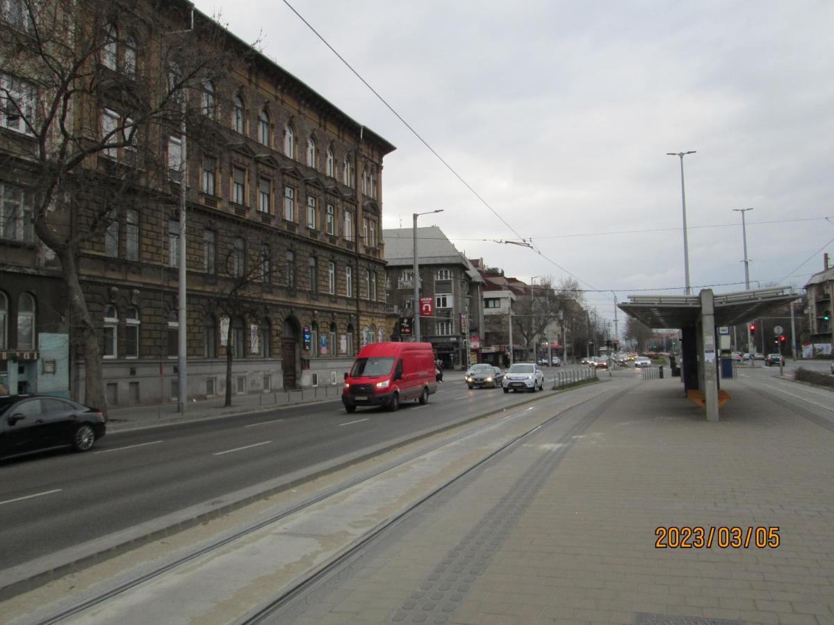 Lavender Apartment Near Heroes' Square & Puskas Stadium Budapest Kültér fotó